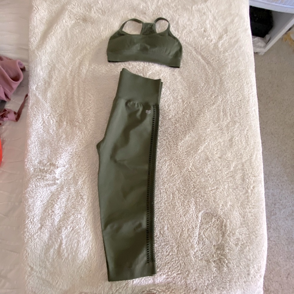 Yoga set/ activewear
